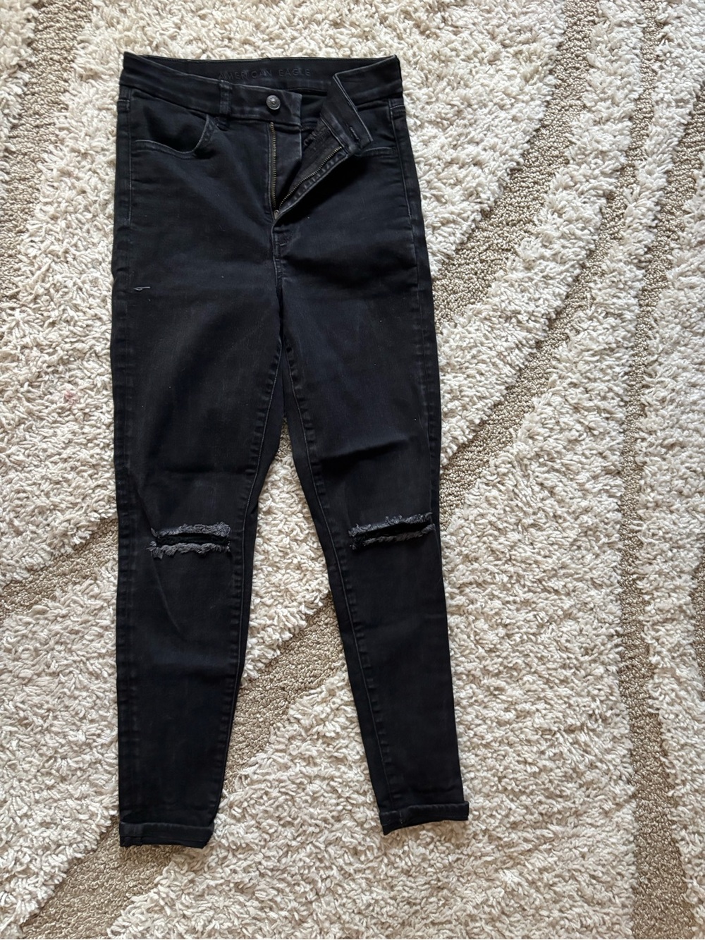 American Eagle Outfitters Black Distressed Skinny Jeans